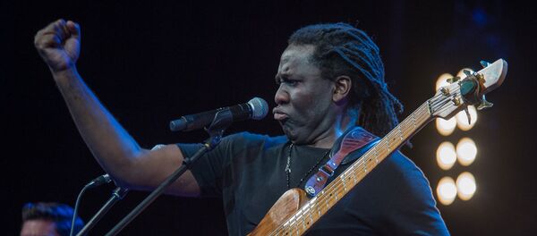 Աֆրիկյան կրքեր. Ռիչարդ Բոնայի համերգը Երևանում Աֆրիկյան կրքեր. Ռիչարդ Բոնայի համերգը Երևանում - Sputnik Արմենիա