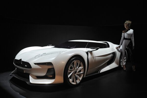 Московский международный автомобильный салон 2010 Московский международный автомобильный салон 2010 - Sputnik Армения