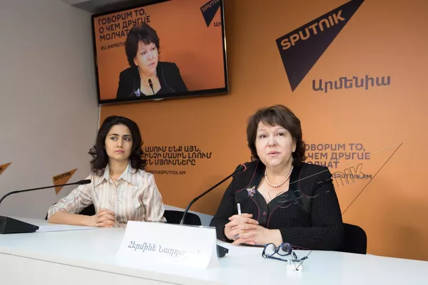 Эрмине Нагдалян Эрмине Нагдалян - Sputnik Армения