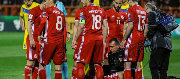 Геворг Казарян получил травму Геворг Казарян получил травму - Sputnik Армения