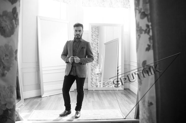 дизайнер Ваан Хачатрян дизайнер Ваан Хачатрян - Sputnik Армения