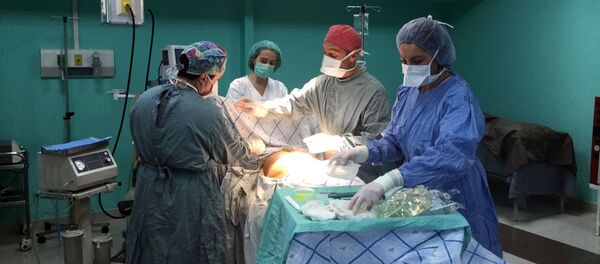 Операция. Давид Смоян и Эрика Гонзалес - Sputnik Արմենիա