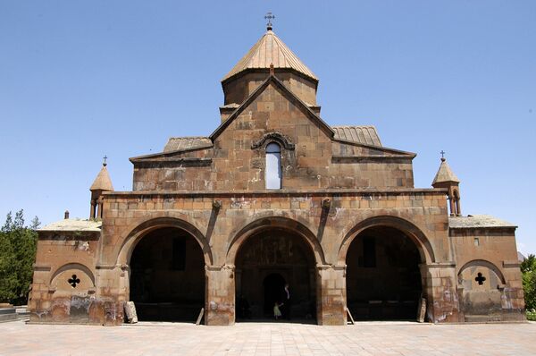 Церковь Сурб Гаяне Церковь Сурб Гаяне - Sputnik Արմենիա