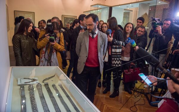 Культурно-исторические экспонаты из архивов Государственного казначейства были представлены в Государственном музее - Sputnik Армения