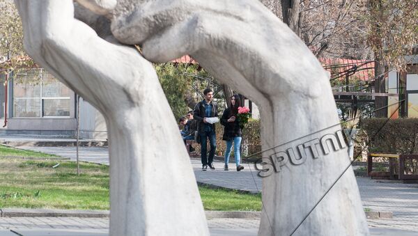 7 апреля отметили в Ереване - Sputnik Армения