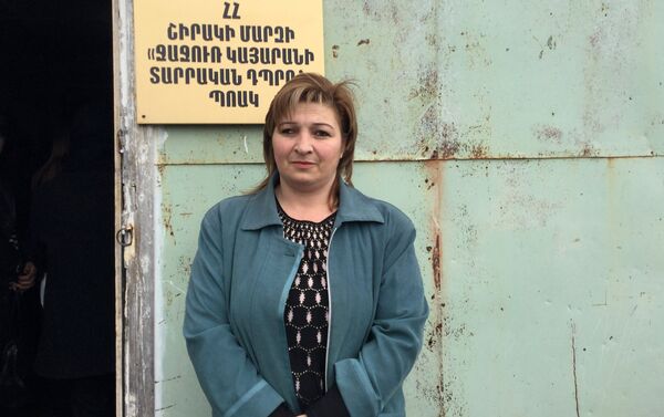 Учительница начальной школы Джаджуравана Гермине Асатрян - Sputnik Армения
