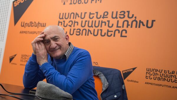 Юрий Мечитов в гостях у радио Sputnik Армения - Sputnik Армения