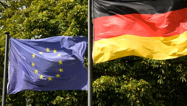 Флаги Евросоюза и Германии в Берлине - Sputnik Արմենիա