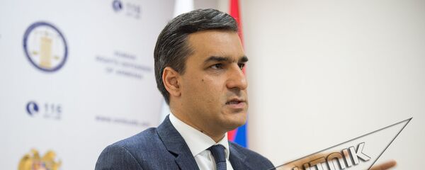 Омбудсмен РА Арман Татоян - Sputnik Армения