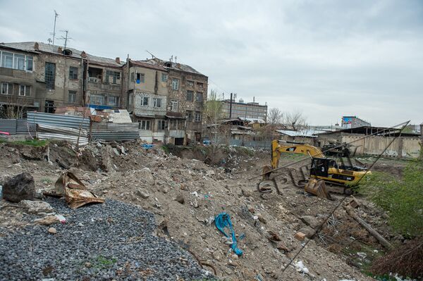 Ինչու է Փաշինյանը շարունակում նախկինների հակասական նախագծերը, կամ ինչ եղավ «Հին Երևանը»  - Sputnik Արմենիա