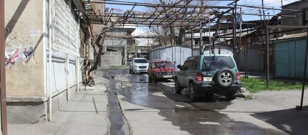 Նոր Արեշում կոյուղաջրերը լցվում են փողոցի տները - Sputnik Արմենիա