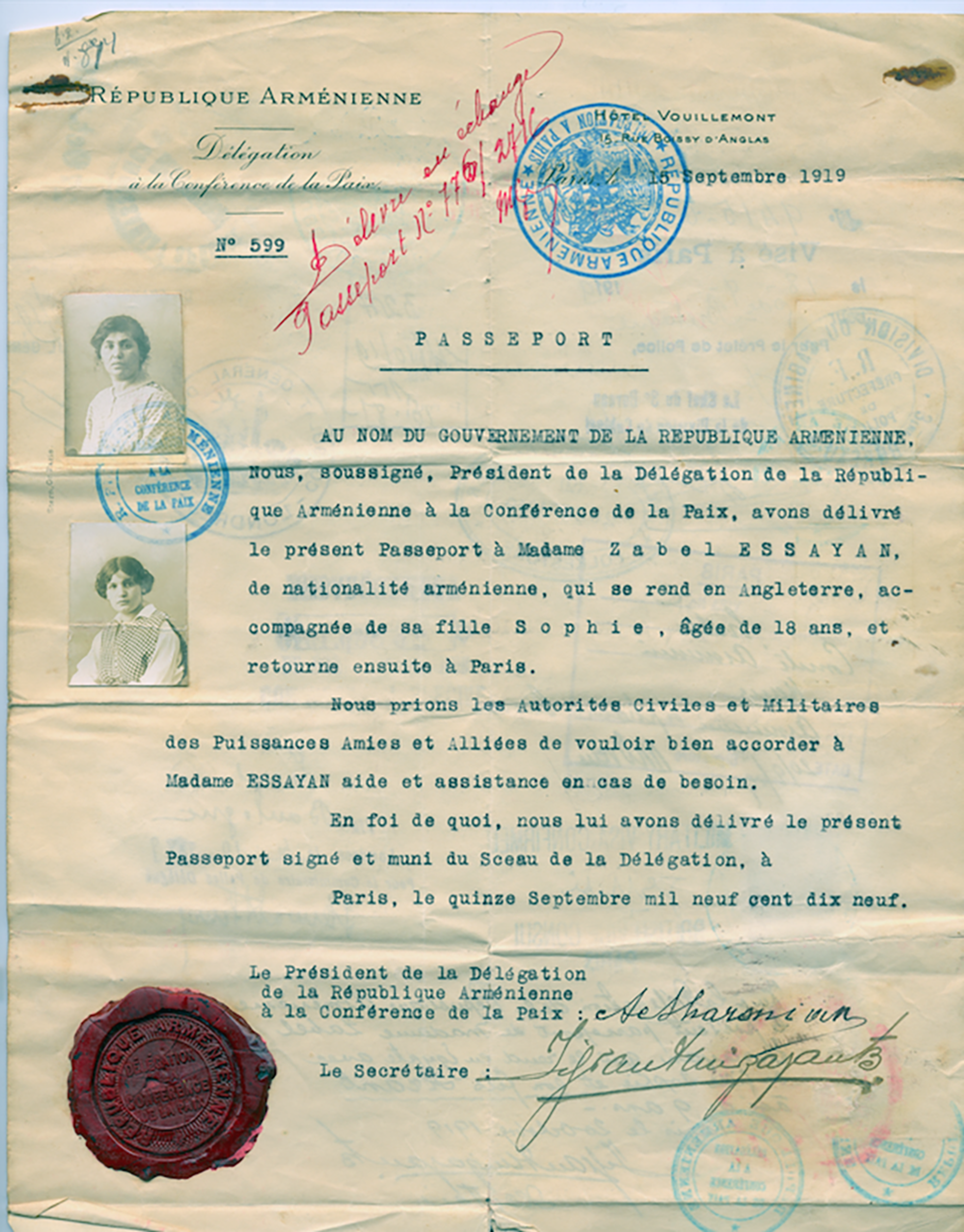 Дипломатический паспорт Забел Есаян. 1919г. - Sputnik Արմենիա, 1920, 04.02.2022