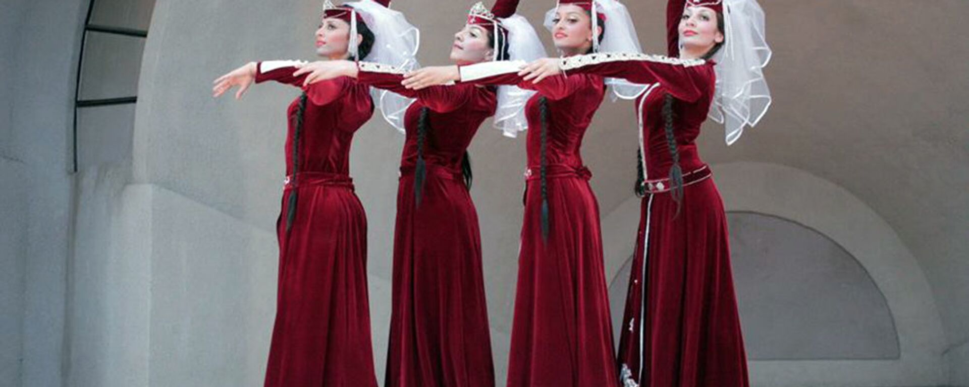 Армянские танцы. Узундара - Sputnik Армения, 1920, 30.12.2020
