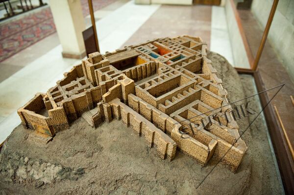 О нем незаслуженно забывают: CNN рекомендует туристам чаще посещать Ереван - Sputnik Армения