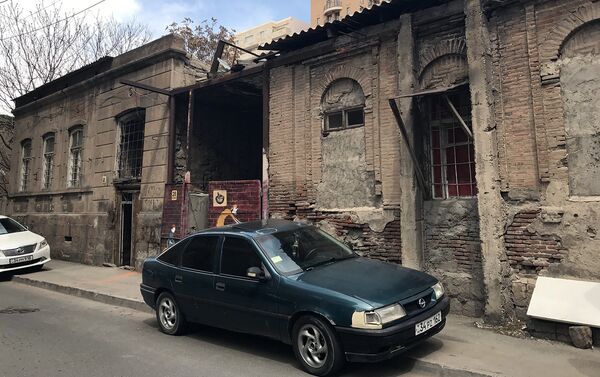 Старые дома по адресу Кочиняна - Sputnik Армения