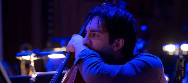 Виолончелист Севак Аванесян Виолончелист Севак Аванесян - Sputnik Армения