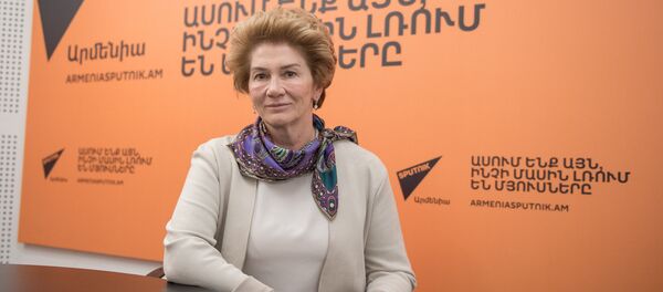 Анаит Тарханян в гостях у радио Sputnik Армения Анаит Тарханян в гостях у радио Sputnik Армения - Sputnik Արմենիա