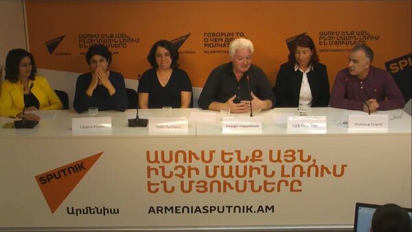 Sputnik Արմենիա մամուլի կենտրոնում «Միություն ընդդեմ ցեղասպանության» կազմակերպության անդամների ասուլիսը - Sputnik Արմենիա