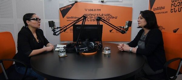 Հասմիկ Պապյանն իր ստեղծագործական ուղու մասին պատմել է Sputnik Արմենիային Հասմիկ Պապյանն իր ստեղծագործական ուղու մասին պատմել է Sputnik Արմենիային - Sputnik Արմենիա