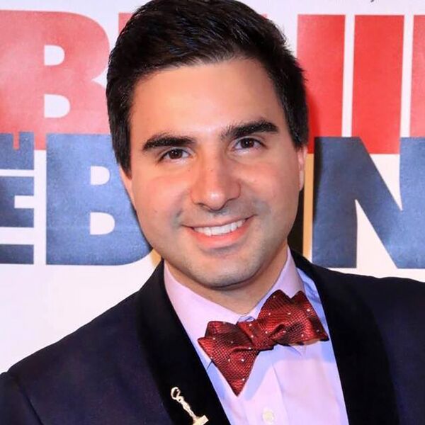 Художник по костюмам Микаэл Шарафян  - Sputnik Армения