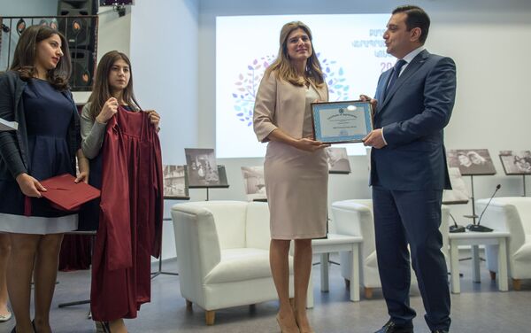 Принцесса Иордании стала почетным доктором Ереванского медуниверситета - Sputnik Армения