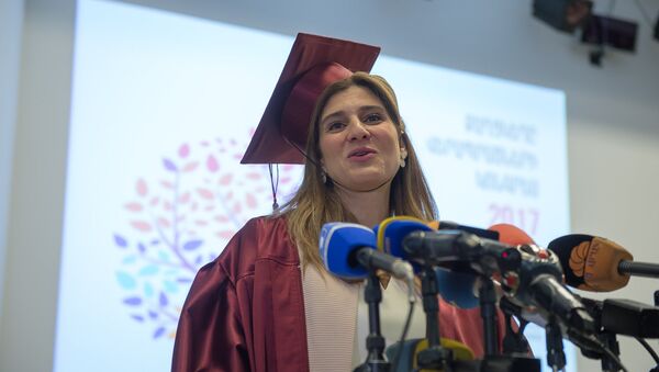 Принцесса Иордании и глава Международного Союза по борьбе с раком Дина Майред - Sputnik Армения