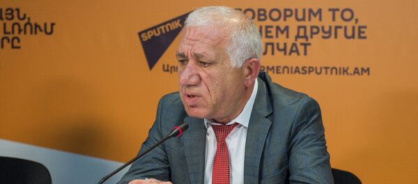 Ашот Арутюнян - Sputnik Արմենիա