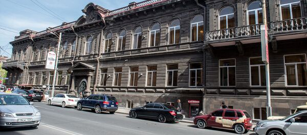 Улица Налбандяна 48. Старый Ереван - Sputnik Արմենիա