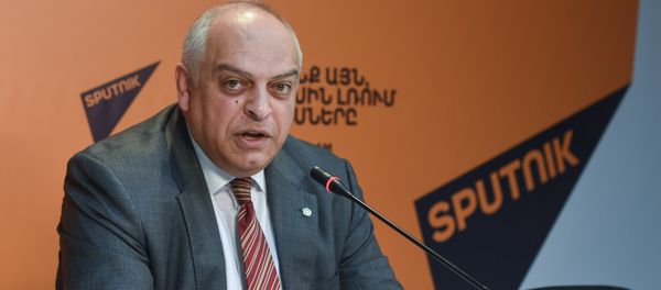 Сергей Хачатрян - Sputnik Արմենիա