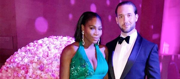 Серена Уильямс и Алексис Оганян Серена Уильямс и Алексис Оганян - Sputnik Արմենիա