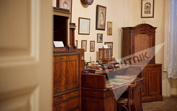 Одна из комнат в Доме-музее дворян Смирновых - Sputnik Армения