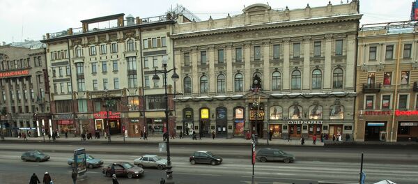 Универмаг Гостиный двор в Ленинграде Универмаг Гостиный двор в Ленинграде - Sputnik Արմենիա