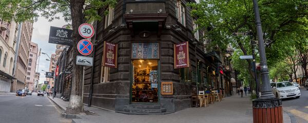 Улица Абовяна 3/1. Старый Ереван - Sputnik Армения