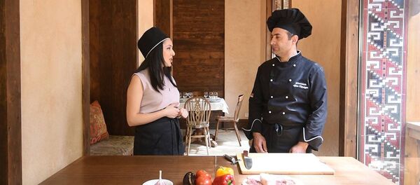 В гостях у шеф-повара: как приготовить хашламу от Артака - Sputnik Армения