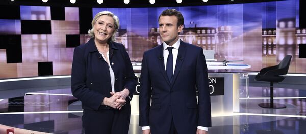 Emmanuel Macron et Marine Le Pen Emmanuel Macron et Marine Le Pen - Sputnik Армения