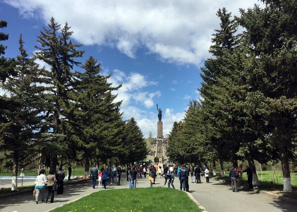 Таинственная крепость и улица-клад: топ-5 крутых мест в Гюмри - Sputnik Армения