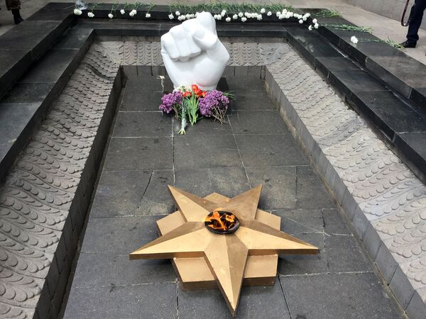 Հայրենական Մեծ պատերազմին նվիրված հուշարձան Գյումրիում. «Մայր Հայաստան» - Sputnik Արմենիա