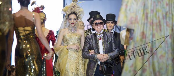 Неделя моды Golden Lace в рамках VII ювелирной выставки Yerevan Show. Вячеслав Зайцев - Sputnik Армения