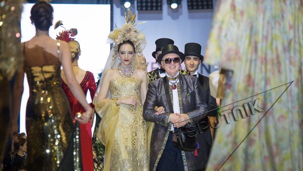 Неделя моды Golden Lace в рамках VII ювелирной выставки Yerevan Show. Вячеслав Зайцев - Sputnik Армения