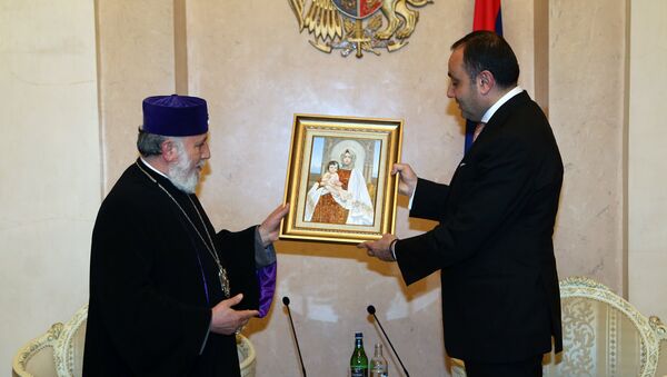 Верховный патриарх и Католикос всех армян Гарегин II встретился с послом Армении в России Варданом Тоганяном - Sputnik Արմենիա