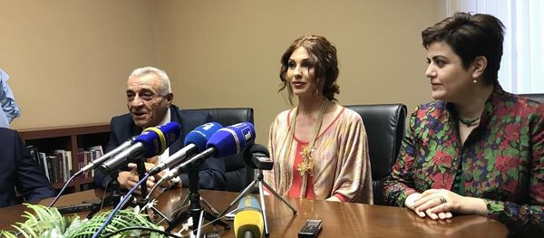 Организаторы конкурса Мисс Армения-2017 Организаторы конкурса Мисс Армения-2017 - Sputnik Արմենիա