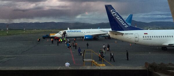 В аэропорту Гюмри встретили участниц конкурса Мисс СНГ - Sputnik Արմենիա