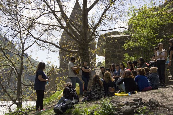 Особый объект мировой культуры, или Что надо знать об уникальном храме Гегард - Sputnik Армения
