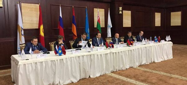 Бизнес-форум ЕАЭС: Армения-сотрудничество Бизнес-форум ЕАЭС: Армения-сотрудничество - Sputnik Армения