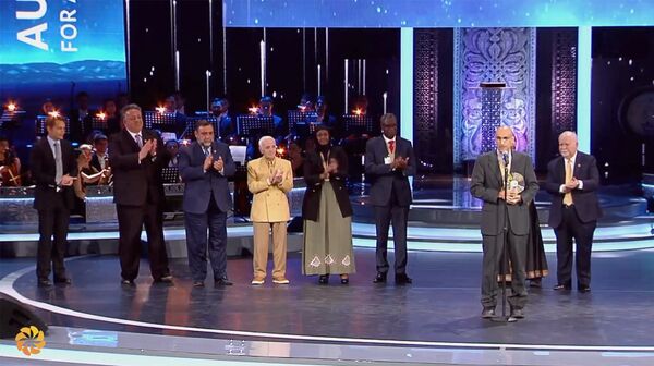 Победитель премии Аврора Том Катена Победитель премии Аврора Том Катена - Sputnik Армения