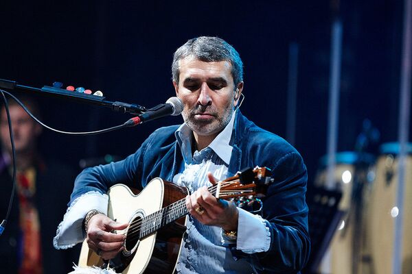 Владимир Аветисян и группа D'Black Blues Orchestra Владимир Аветисян и группа D'Black Blues Orchestra - Sputnik Արմենիա