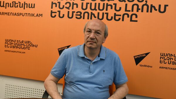 Вазген Геворгян в гостях у радио Sputnik Армения - Sputnik Արմենիա