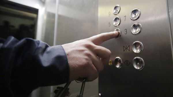 Установка лифта в жилом доме - Sputnik Արմենիա