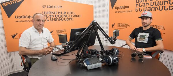 Геворг Казарян в гостях у радио Sputnik Армения Геворг Казарян в гостях у радио Sputnik Армения - Sputnik Армения
