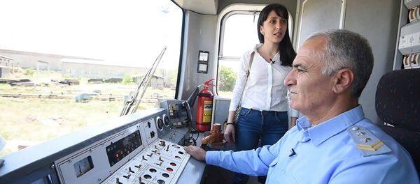 ПОЧЕТНЫЙ ГРАЖДАНИН ЕРЕВАНА  ПРЕДСТАВИЛ ПОДЗЕМНЫЙ МИР СТОЛИЦЫ - Sputnik Армения